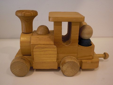 Lille trælokomotiv designet af Tim Godwinn, Uk